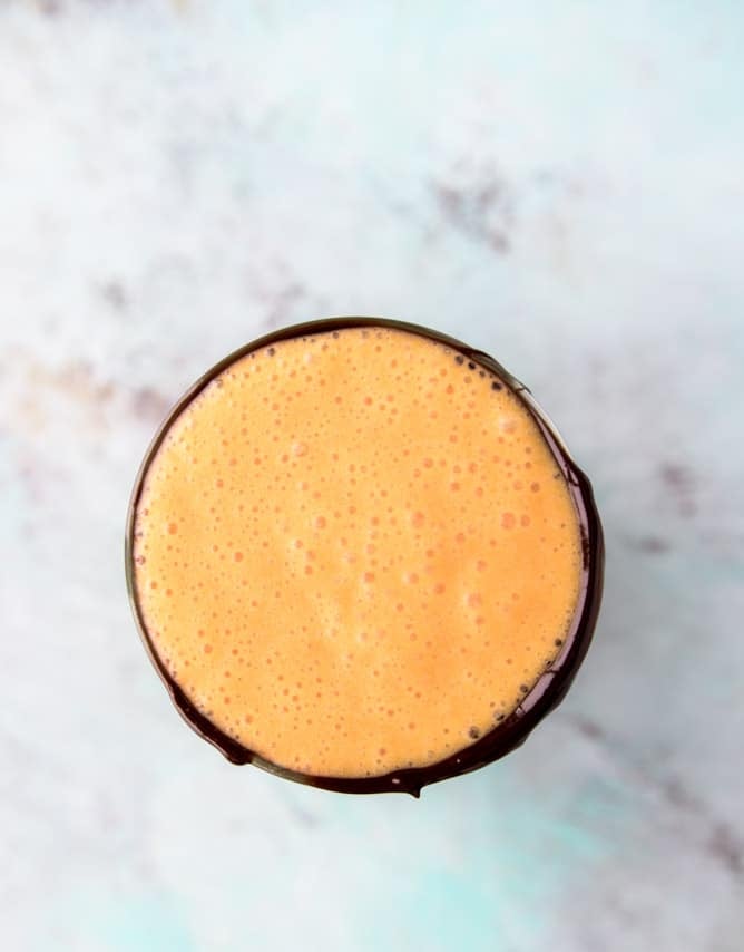 chocolate covered clementine smoothie I howsweeteats.com