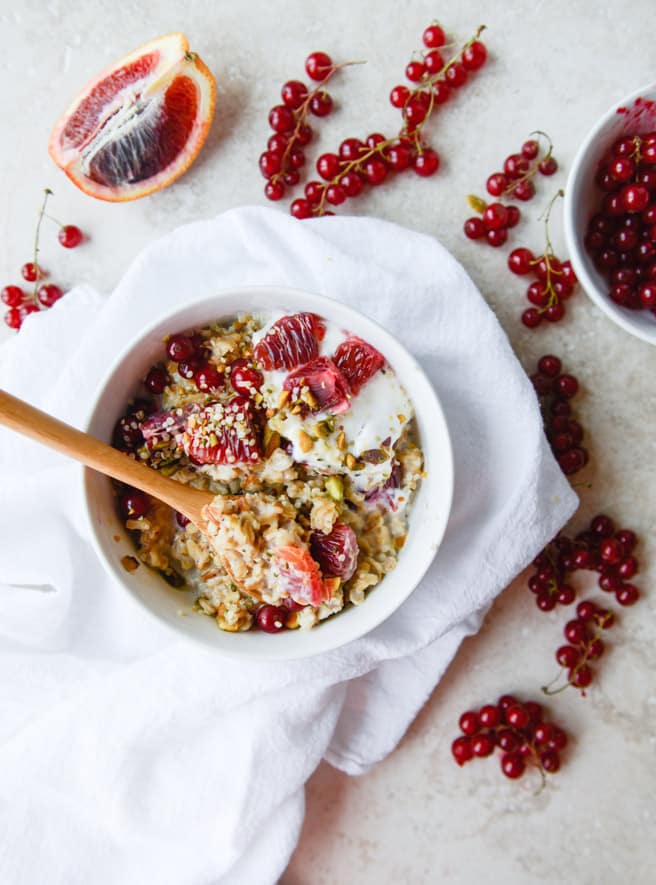 butter-toasted oat breakfast bowls I howsweeteats.com