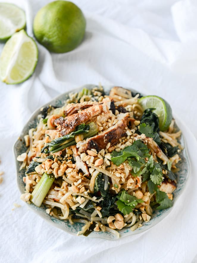 thai chicken street noodles I howsweeteats.com