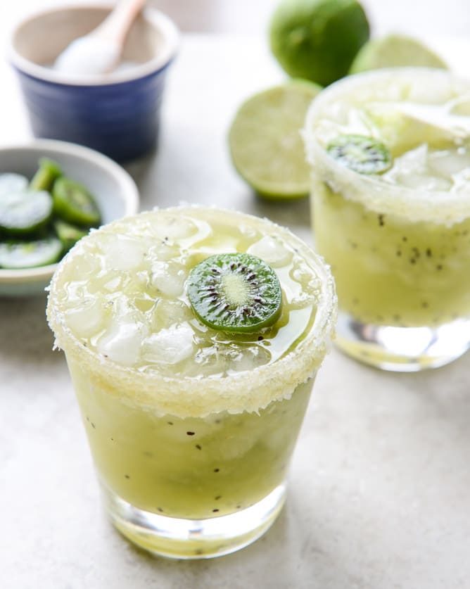 kiwi margaritas I howsweeteats.com