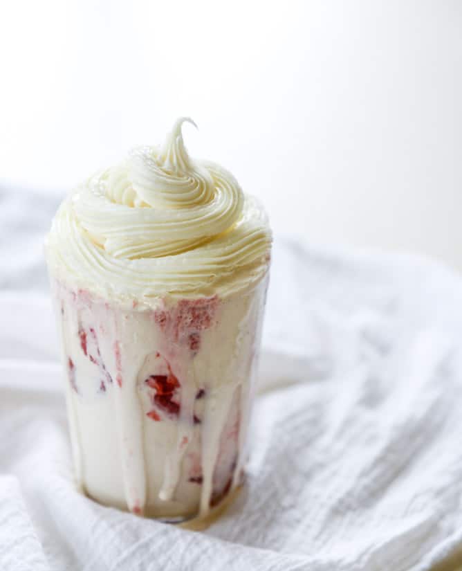 roasted strawberry milkshakes with chocolate pistachio brittle I howsweeteats.com