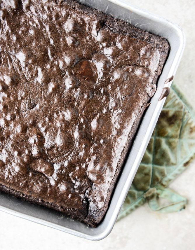 olive oil sea salt truffle brownies I howsweeteats.com