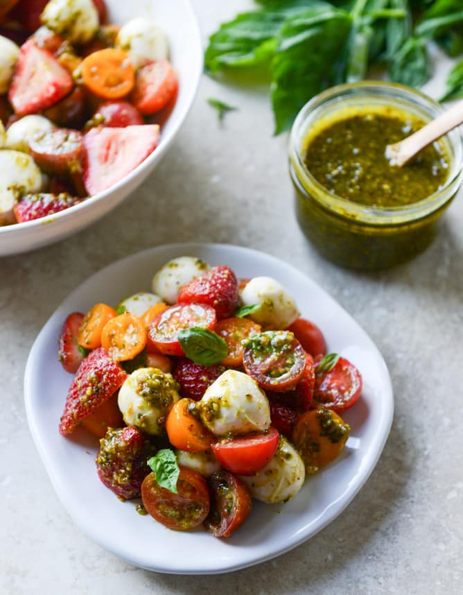 strawberry caprese with pistachio pesto I howsweeteats.com
