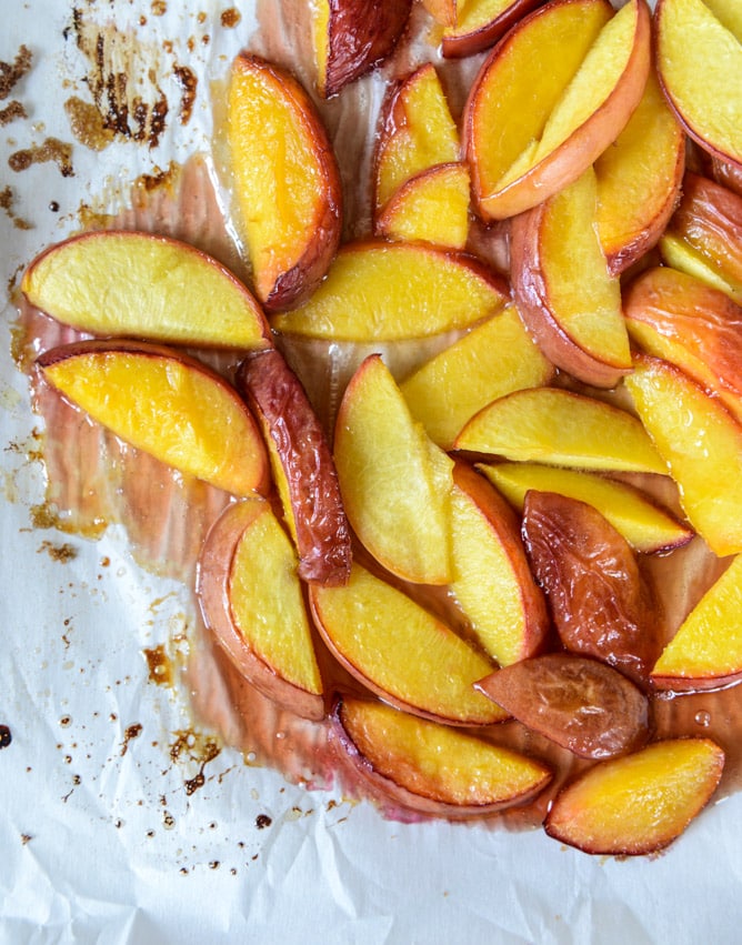 caramelized peach and lavender scones I howsweeteats.com