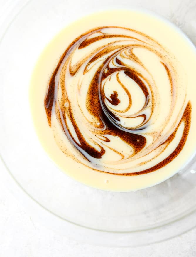 peanut butter chocolate chip cookie dough blizzard with no-churn vanilla bean ice cream I howsweeteats.com