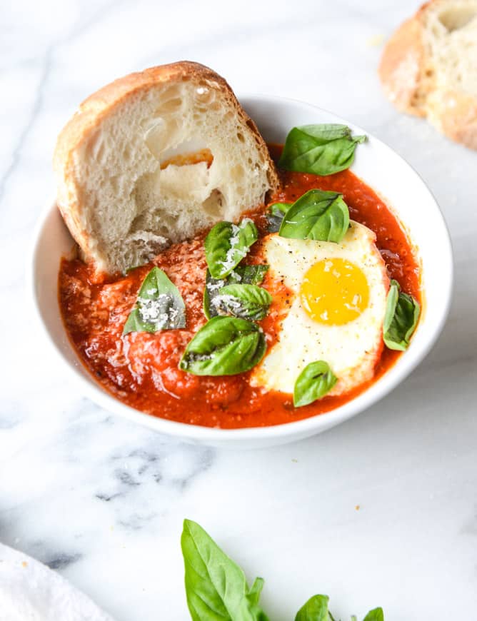 fiery baked eggs I howsweeteats.com