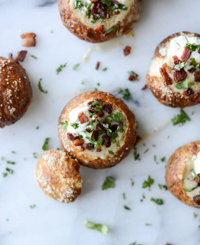 cider cheese soup shooters in mini pretzel bread bowls I howsweeteats.com