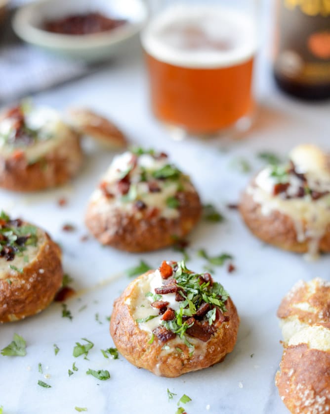 cider cheese soup shooters in mini pretzel bread bowls I howsweeteats.com