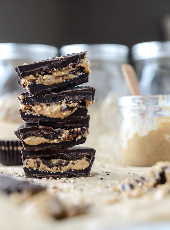 toasted quinoa cashew butter cups I howsweeteats.com