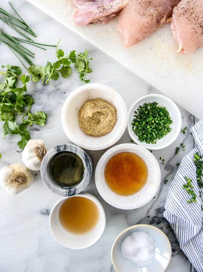 easy honey dijon skillet chicken I howsweeteats.com