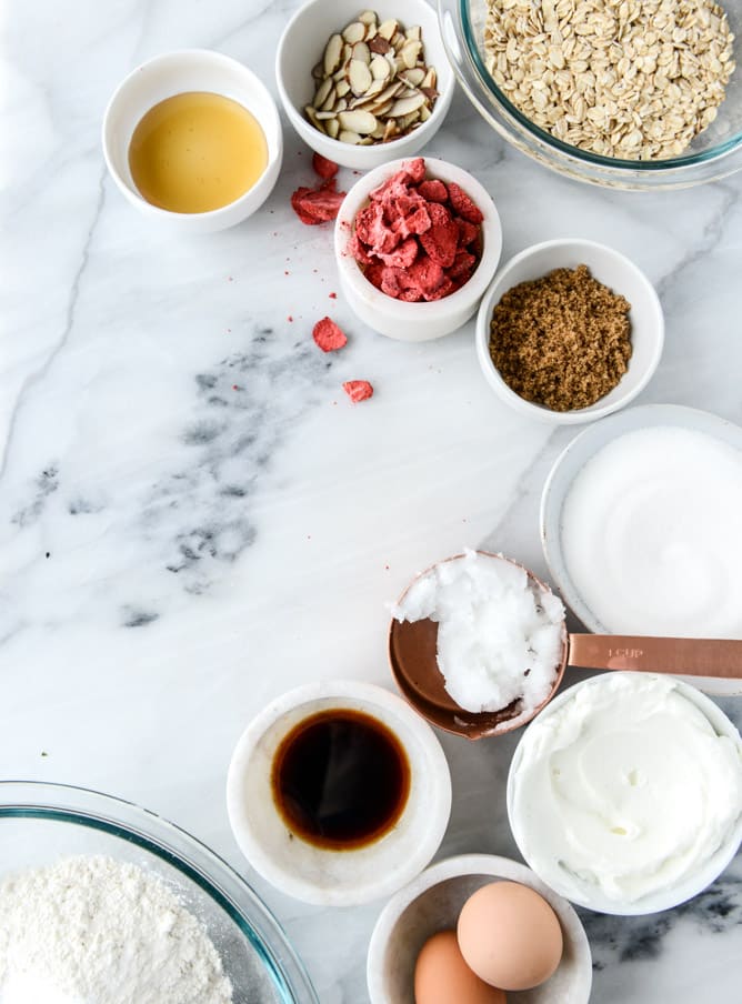 greek yogurt doughnuts with strawberry stovetop granola I howsweeteats.com