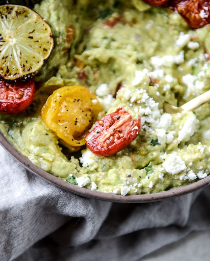roasted tomato and charred lime guacamole I howsweeteats.com