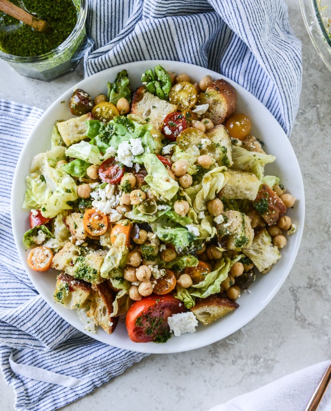 marinated chickpea panzanella with chimichurri I howsweeteats.com