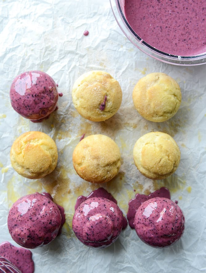 blueberry glazed doughnut muffins I howsweeteats.com