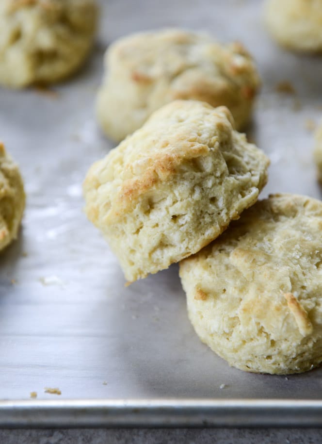 pimento cheese chicken salad on honey butter biscuits I howsweeteats.com