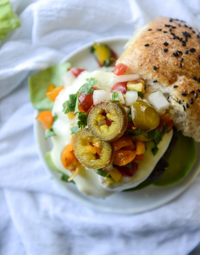 how to make queso cheese burgers I howsweeteats.com