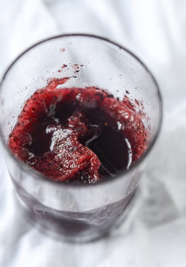 layered blueberry coconut slushie I howsweeteats.com