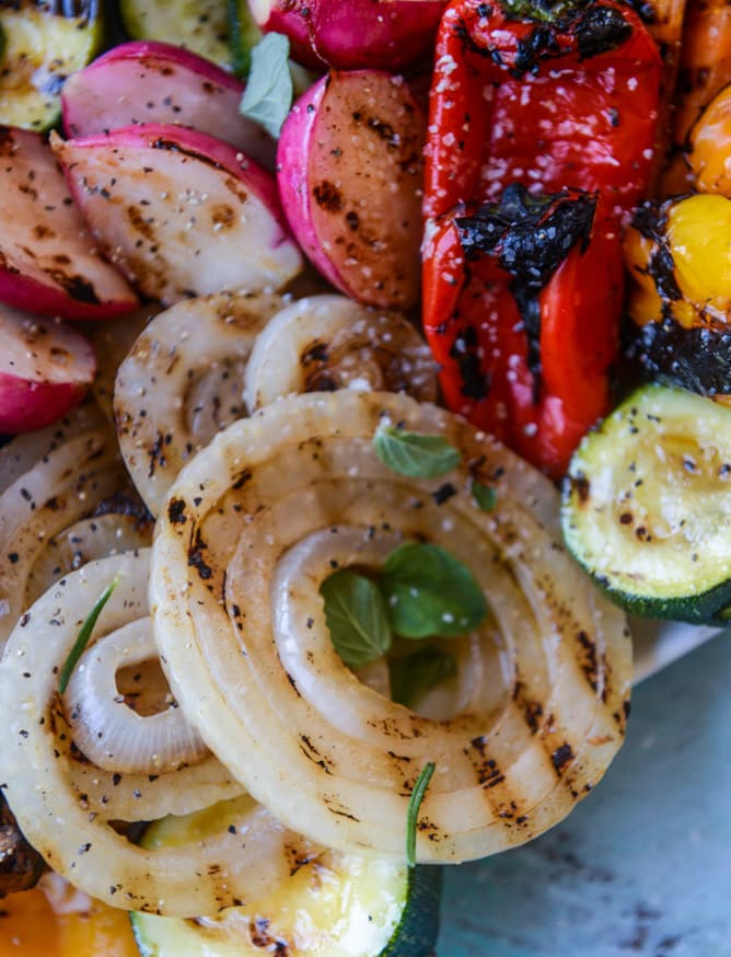 marinated grilled veggies with avocado feta I howsweeteats.com