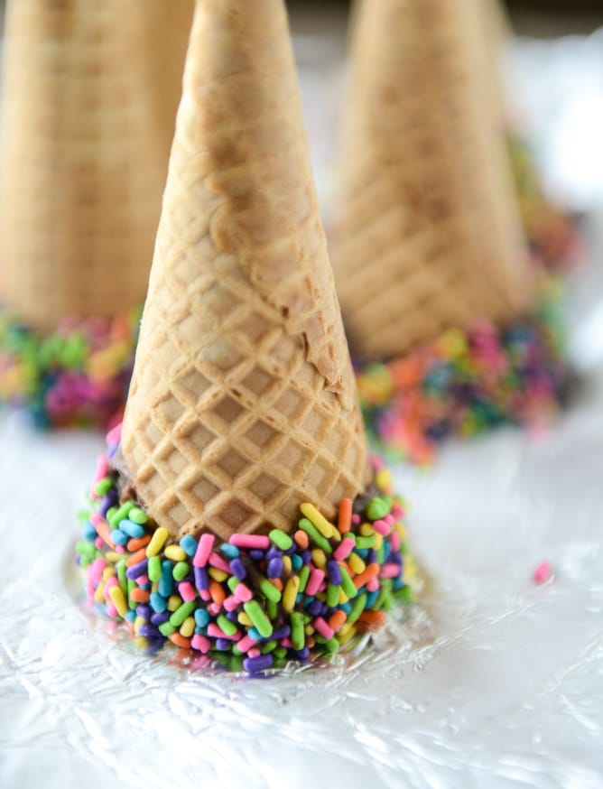 how to make homemade nutella soft serve I howsweeteats.com