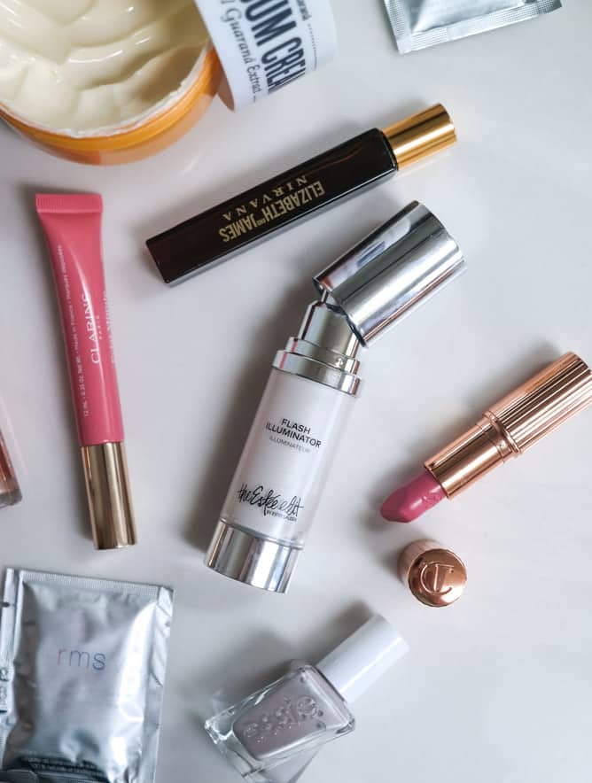 august beauty favorites I howsweeteats.com