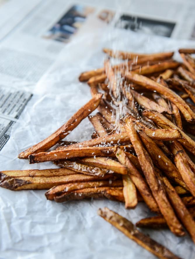 chimichurri fries with gorgonzola I howsweeteats.com