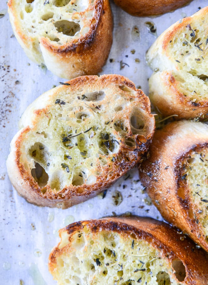 marinated tomato peach salad with herb butter toast I howsweeteats.com