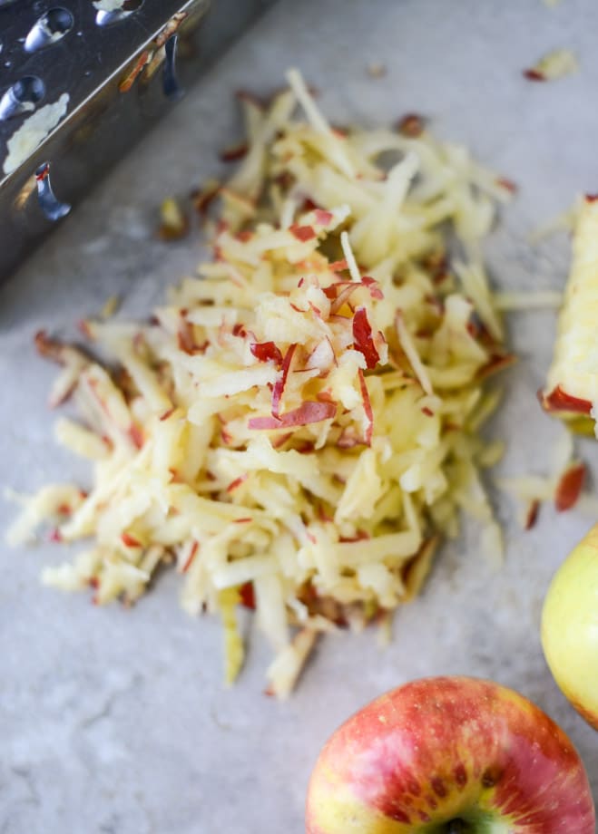 minted apple shrub & a maple fig bourbon soda I howsweeteats.com