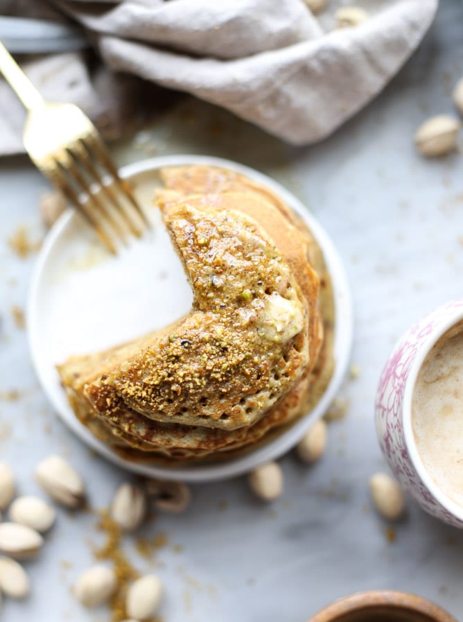 pistachio pancakes with pistachio butter I howsweeteats.com