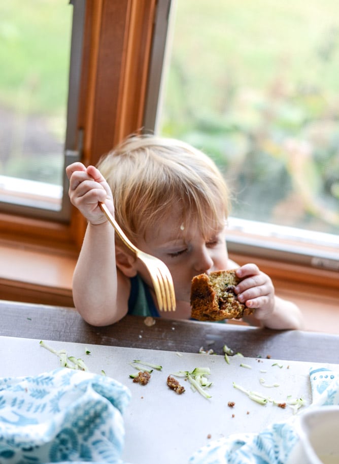 zucchini bread coffee cake by @howsweeteats I howsweeteats.com 