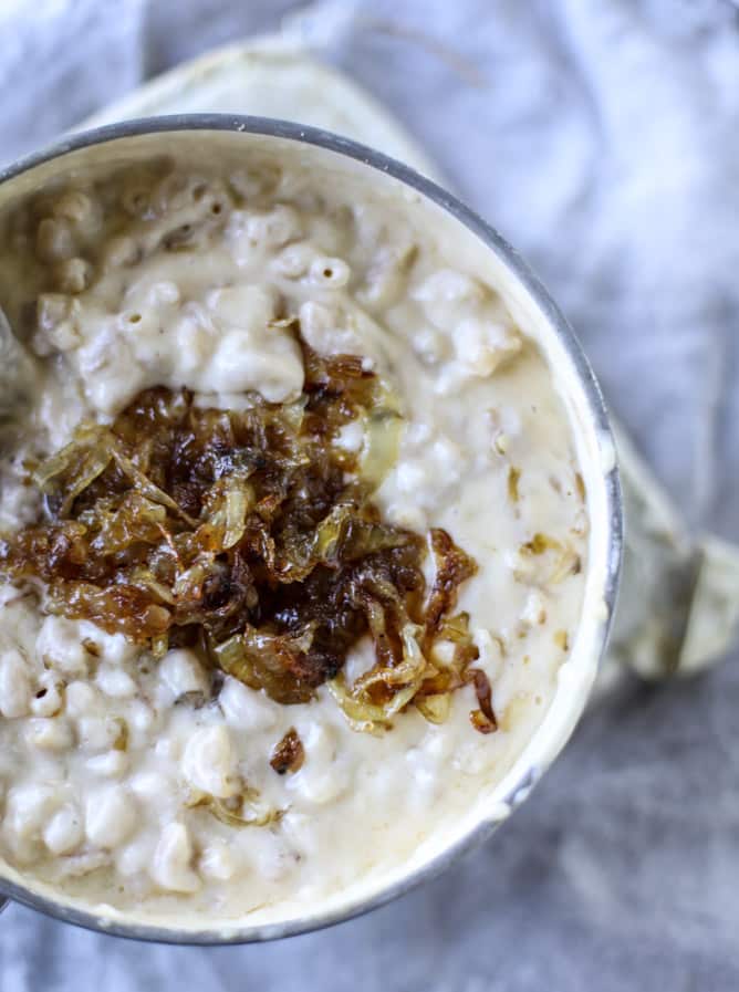 gruyere mac and cheese with caramelized onions I howsweeteats.com