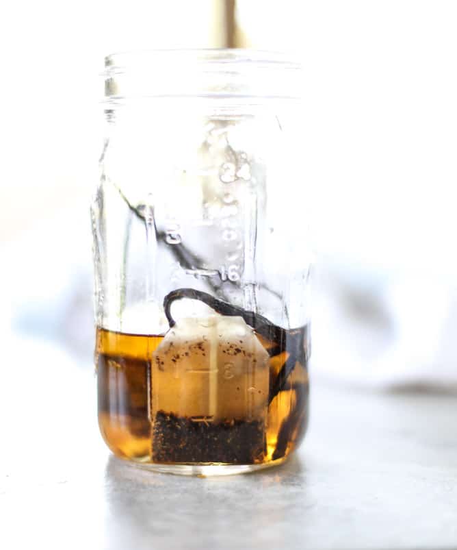 apple pie, chocolate orange and vanilla chai infused bourbon. make it for the holidays! it's the perfect homemade gift. I howsweeteats.com