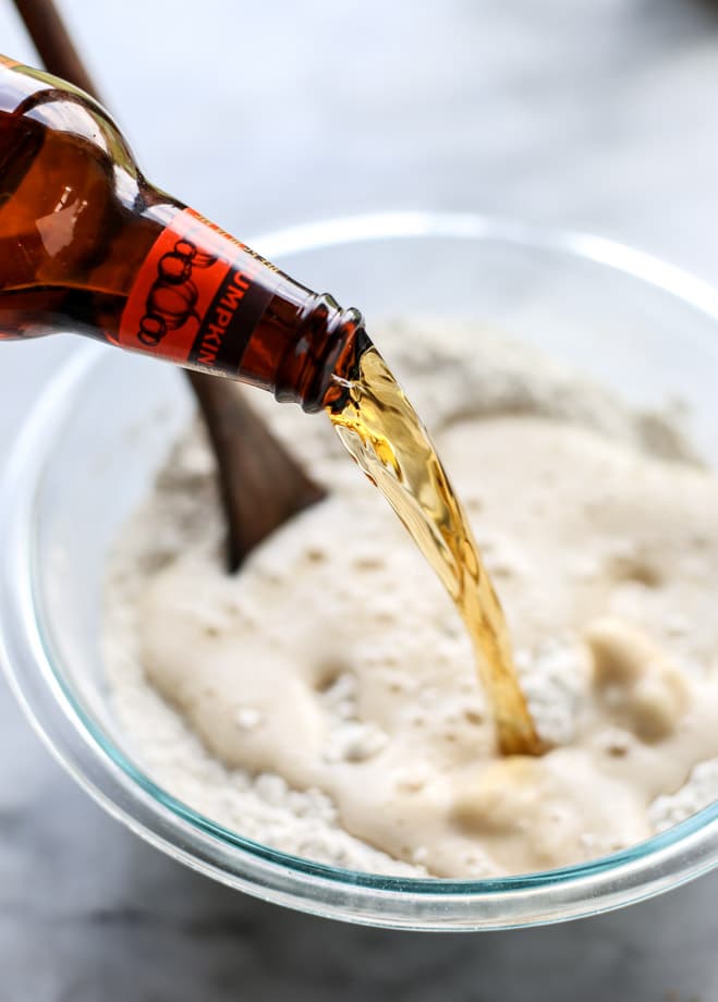 pumpkin cider beer bread with bacon and cheddar I howsweeteats.com