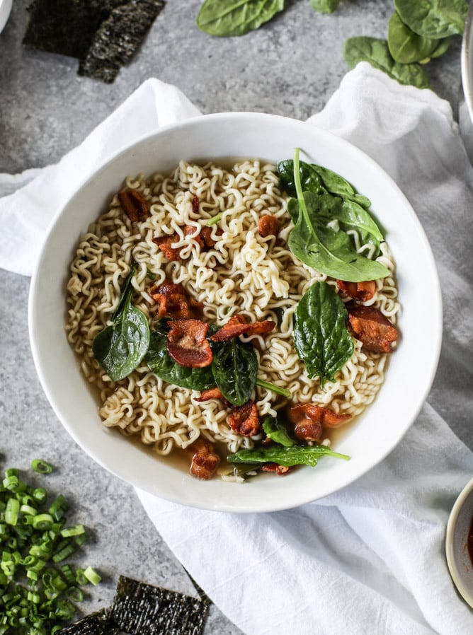 bacon and egg ramen I howsweeteats.com 