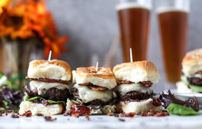 espresso brunch sliders with vanilla bacon I howsweeteats.com