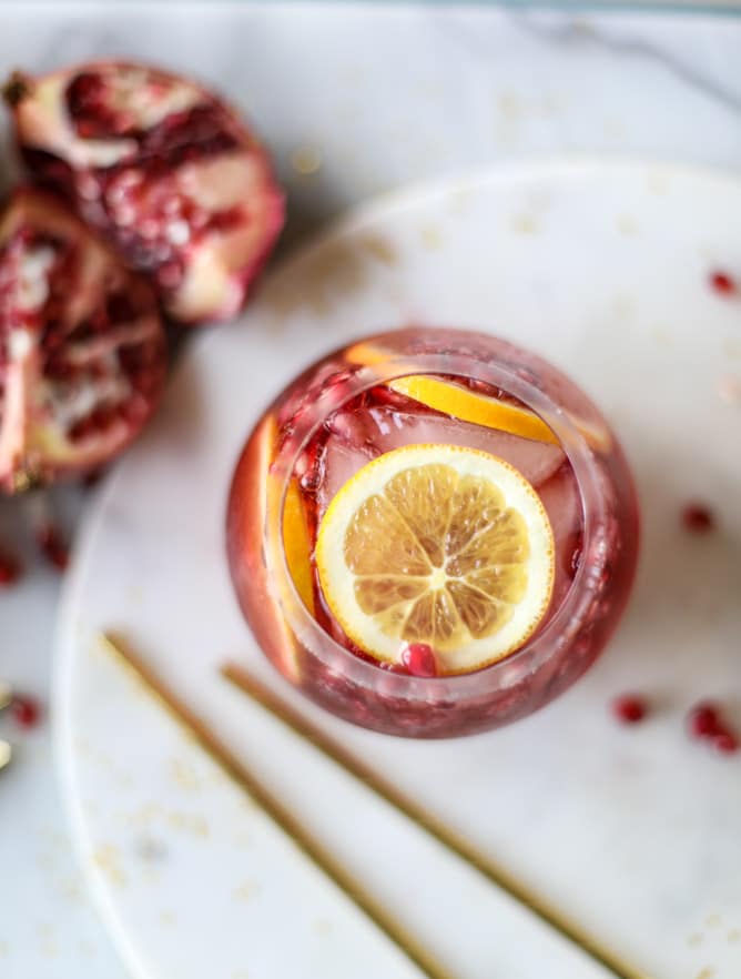 pomegranate orange punch I howsweeteats.com 