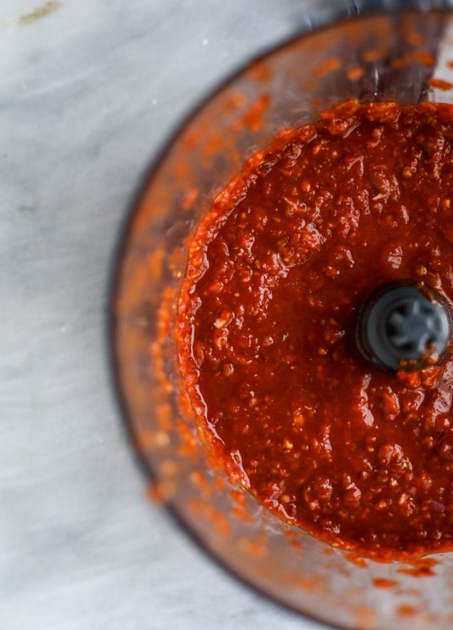 slow cooker barbacoa beef tacos I howsweeteats.com 