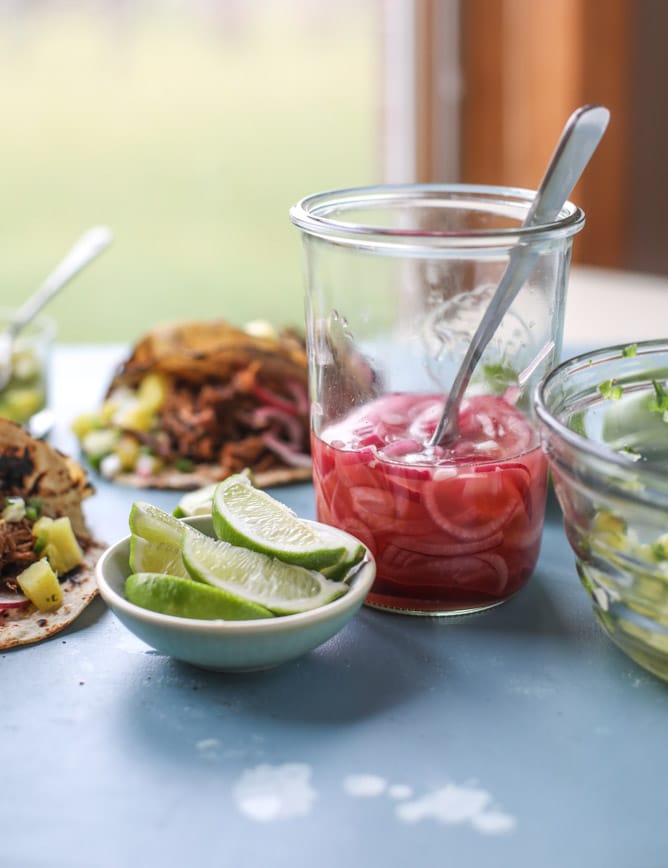 slow cooker barbacoa beef tacos I howsweeteats.com 