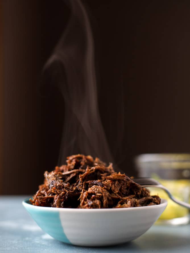 slow cooker barbacoa beef tacos I howsweeteats.com 