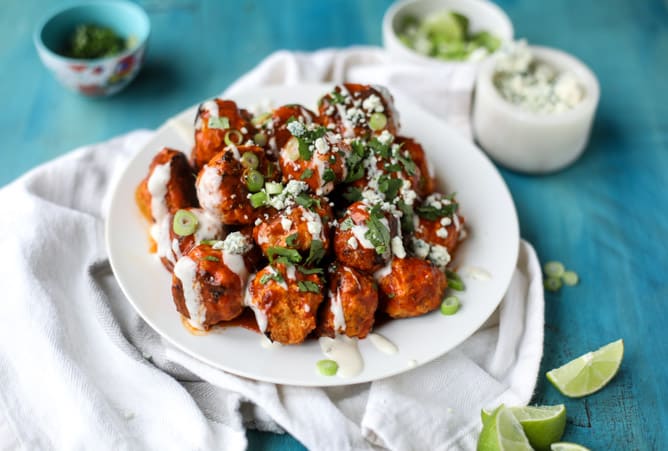 slow cooker buffalo chicken meatballs I howsweeteats.com 