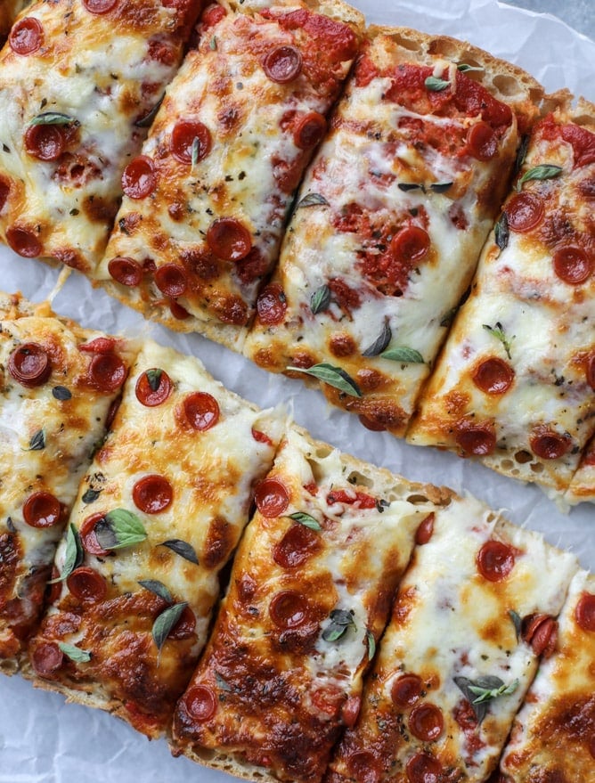 ciabatta bread pizza I howsweeteats.com 