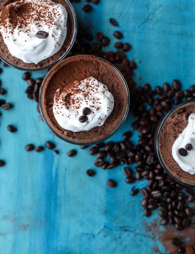 whipped tiramisu coffee chocolate mousse I howsweeteats.com 