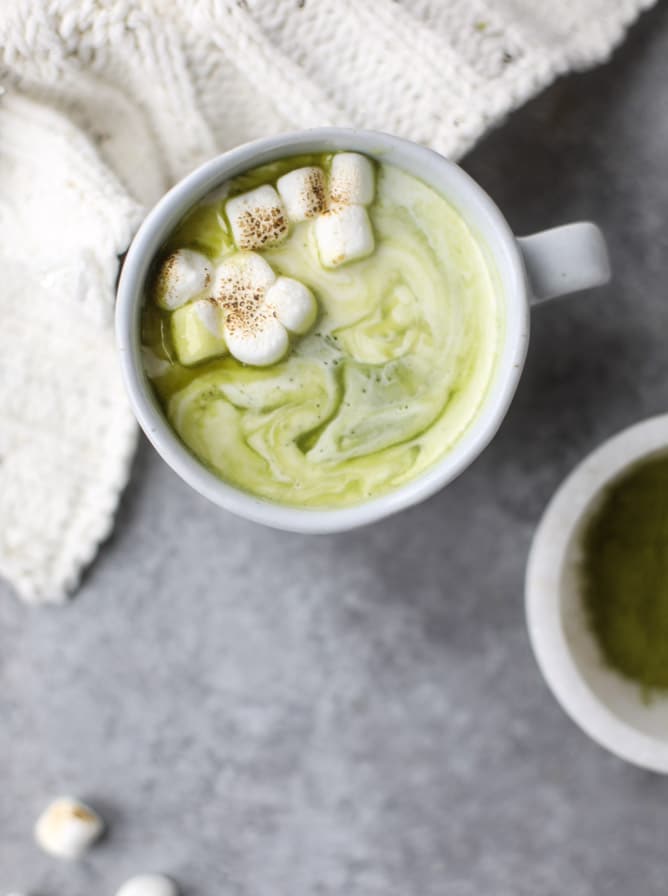 matcha honey hot chocolate with toasted marshmallows I howsweeteats.com 