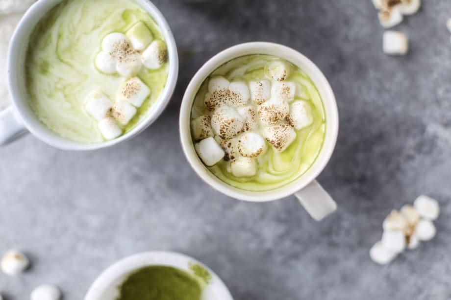 matcha honey hot chocolate with toasted marshmallows I howsweeteats.com 