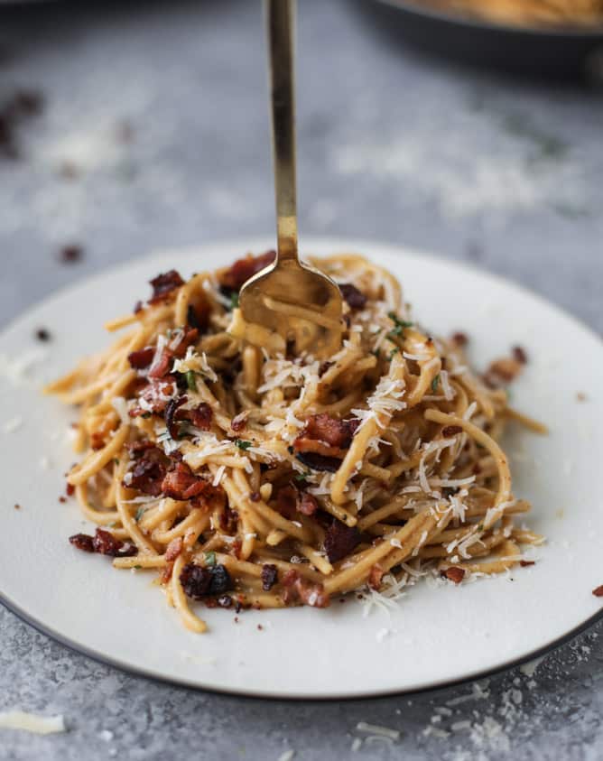 butternut squash spaghetti carbonara I howsweeteats.com 