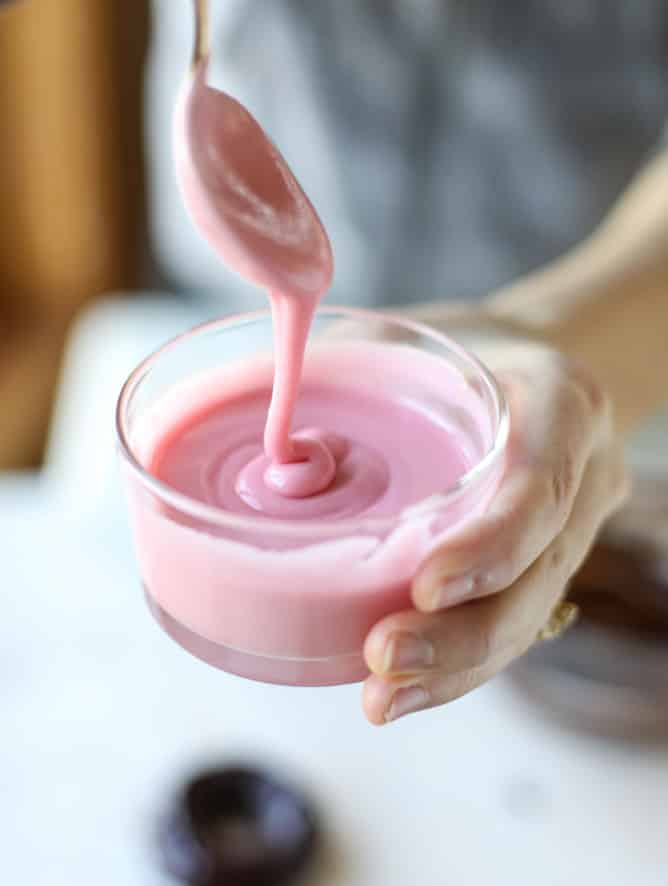 baked chocolate fudge donuts I howsweeteats.com