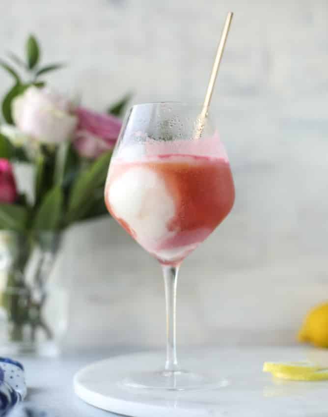 lemon raspberry prosecco floats I howsweeteats.com 