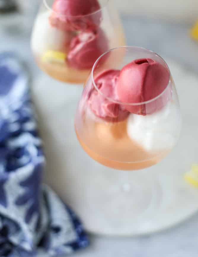lemon raspberry prosecco floats I howsweeteats.com 