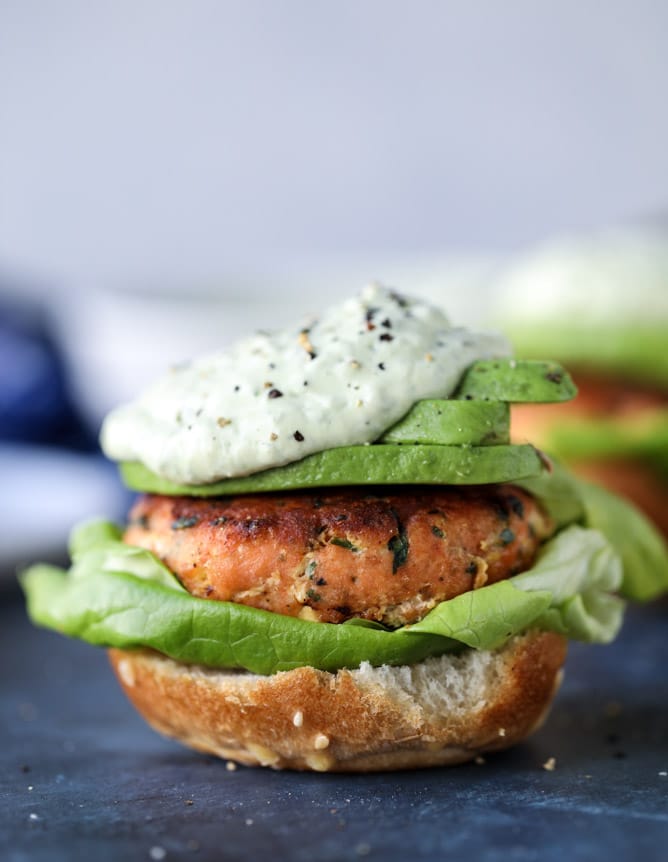 green goddess salmon burgers I howsweeteats.com 