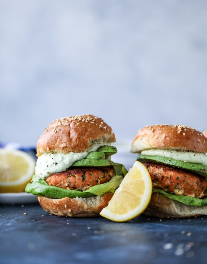 green goddess salmon burgers I howsweeteats.com 