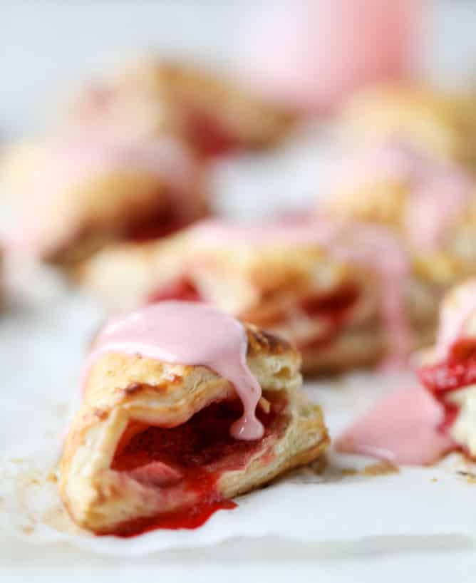 mini strawberry pistachio turnovers I howsweeteats.com 